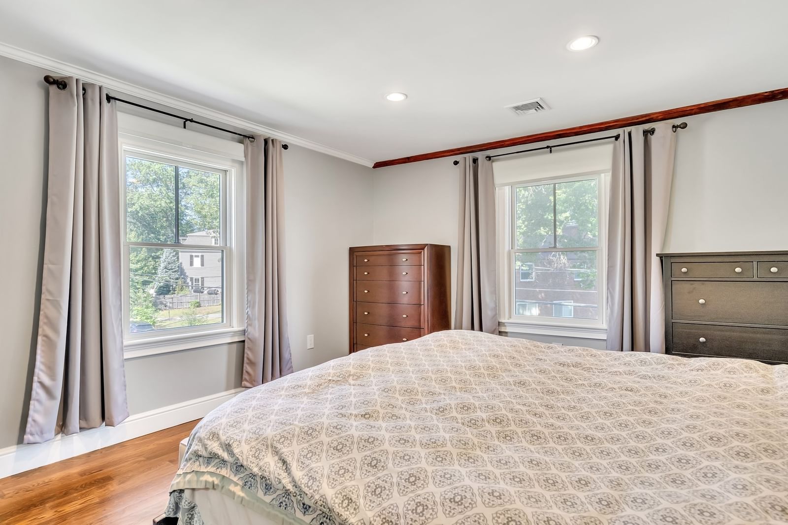 20 Waban St #2 Newton — Photo 22 of 38