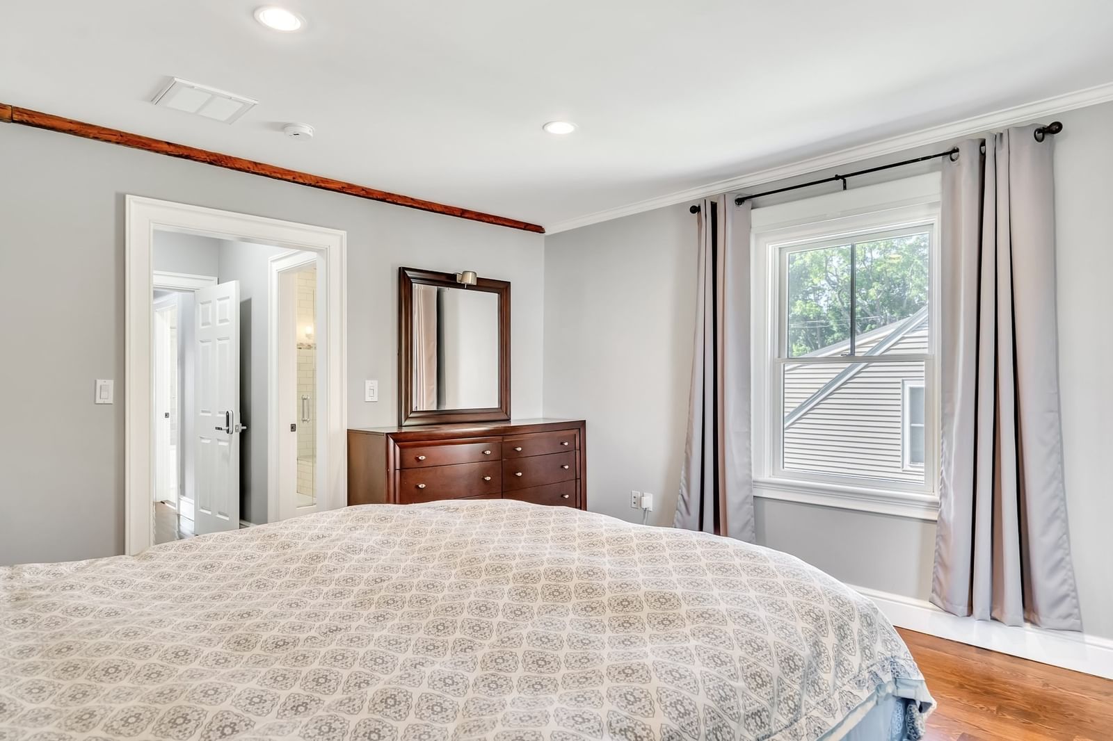 20 Waban St #2 Newton — Photo 26 of 38
