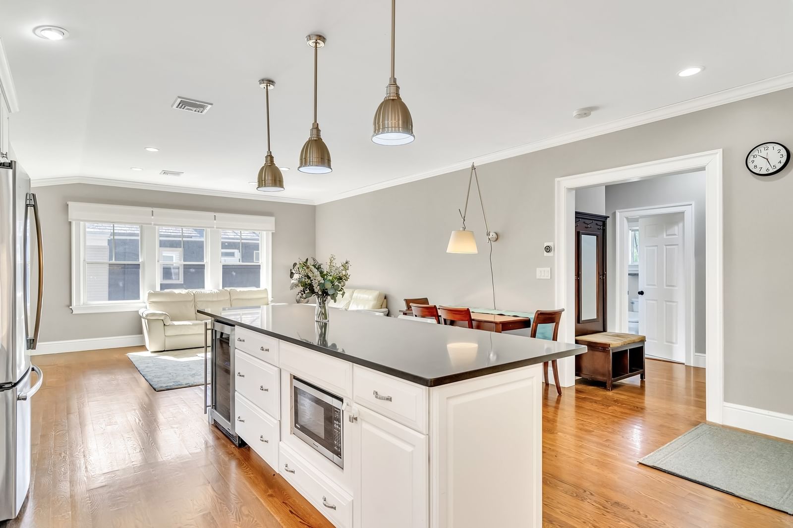 20 Waban St #2 Newton — Photo 7 of 38