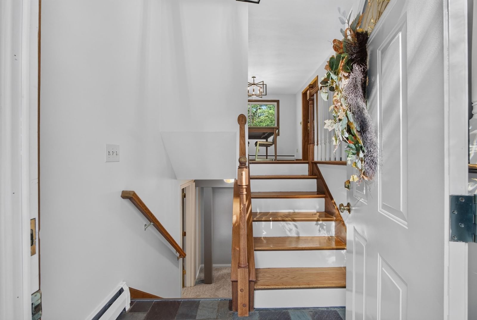 41 Buckingham Drive Billerica — Photo 4 of 42