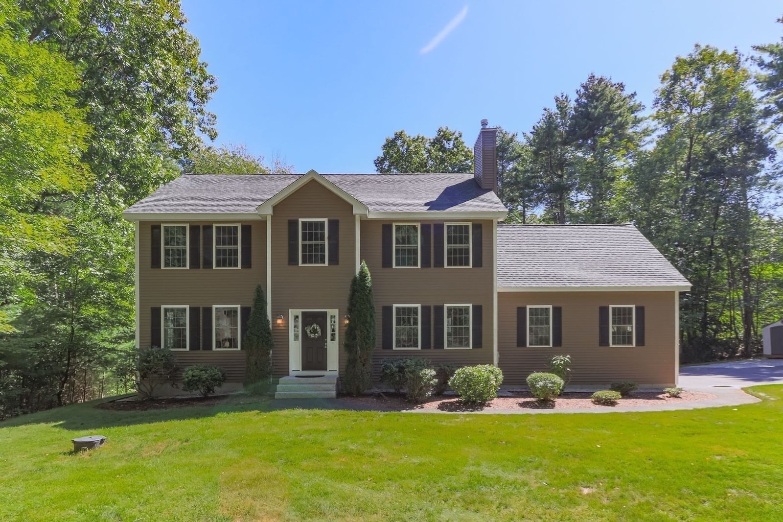 149 Pepperell Road Groton — Photo 2 of 40