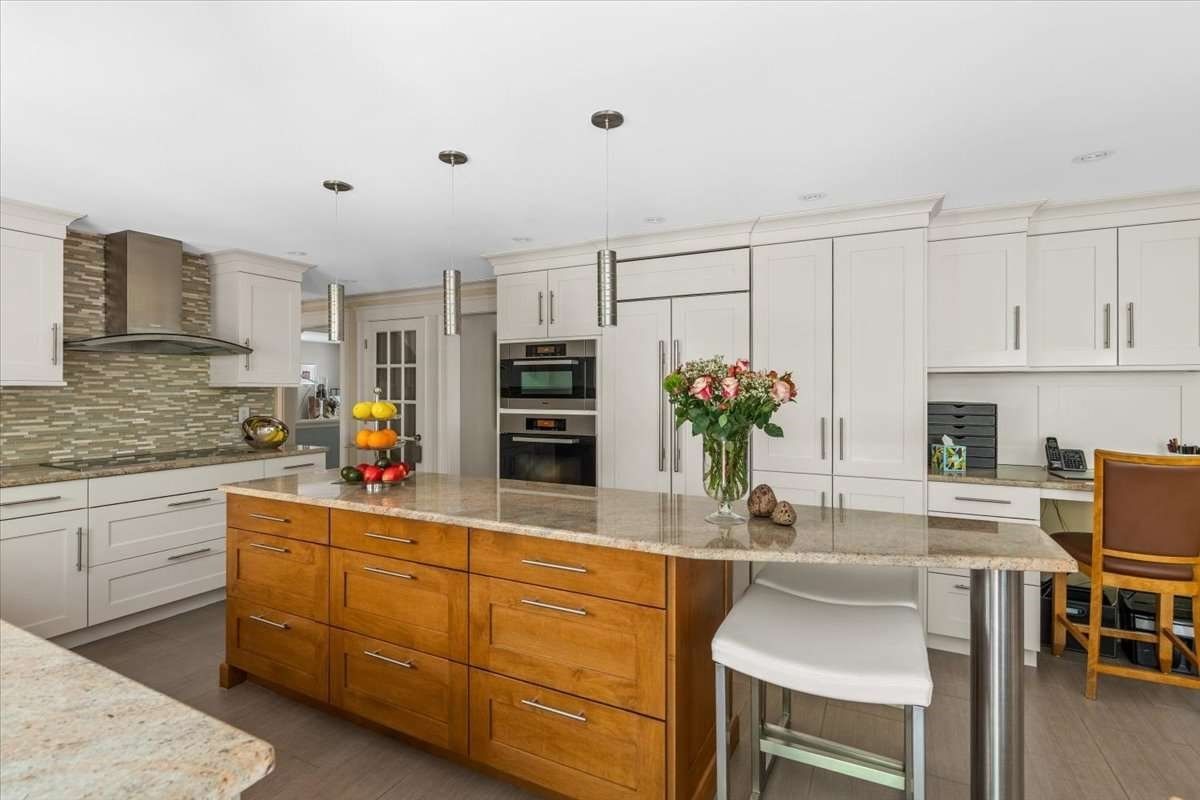 71 Arrow Head Rd Marshfield — Photo 14 of 41