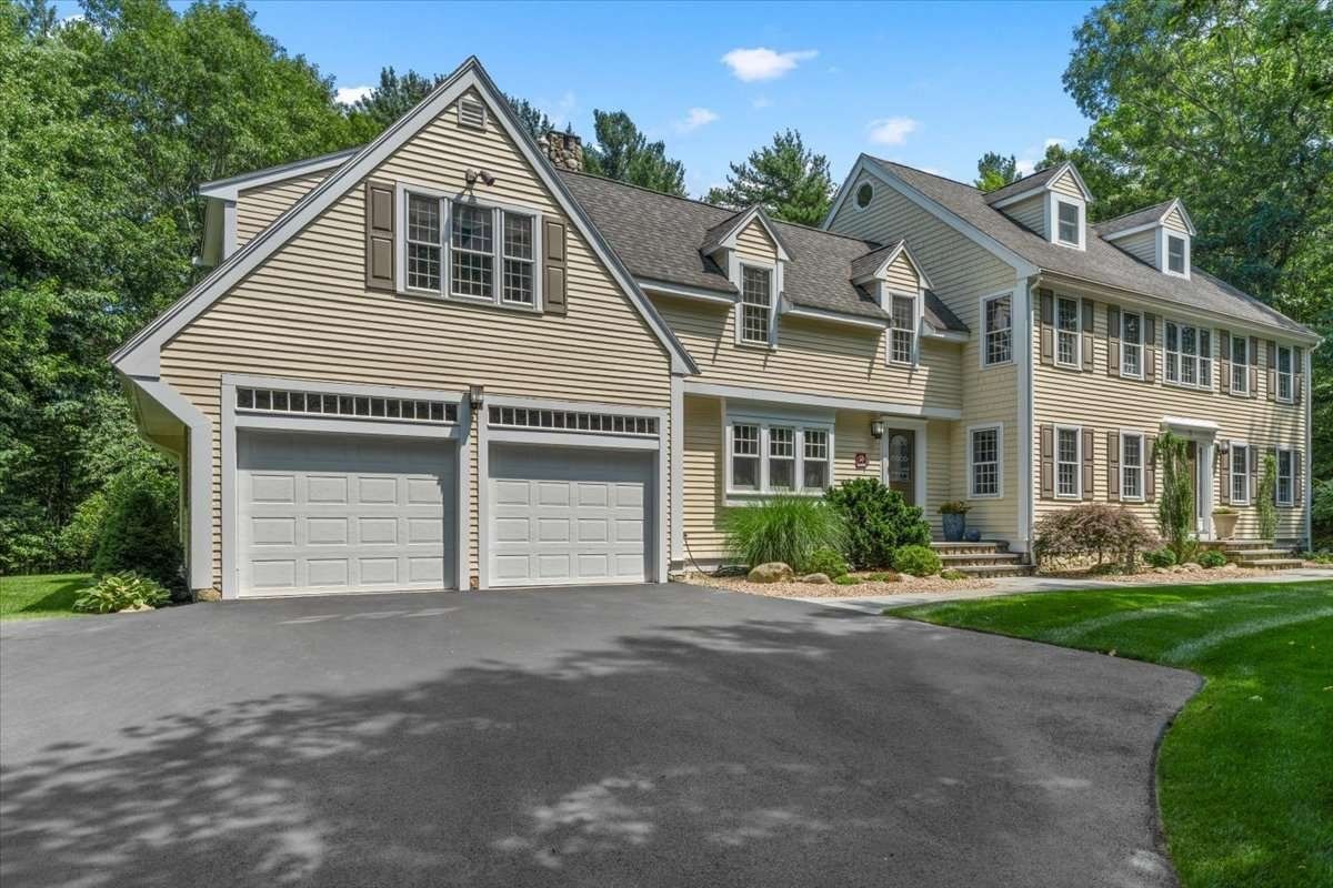 71 Arrow Head Rd Marshfield — Photo 3 of 41