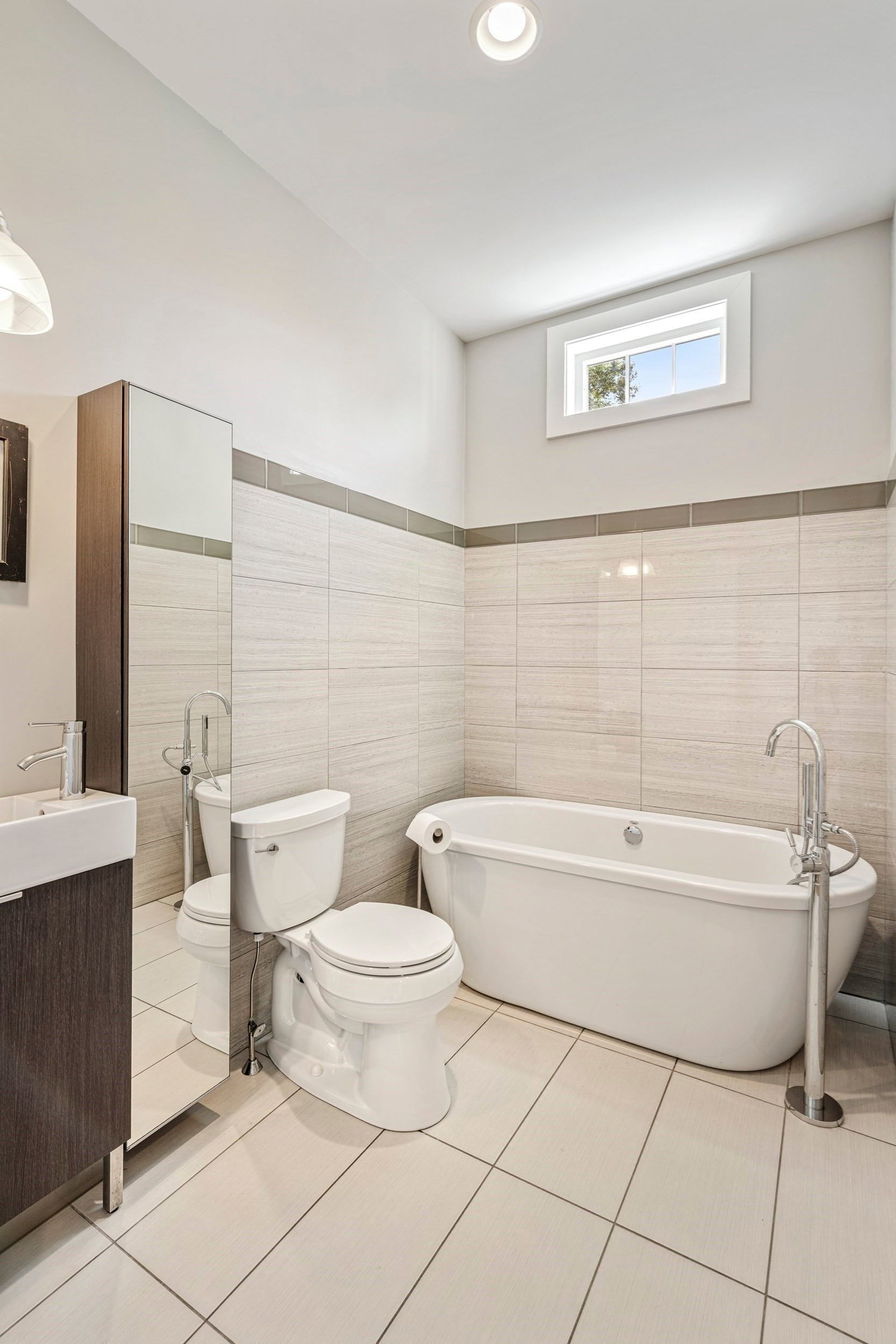 864-866 Pine Hill Westport — Photo 16 of 42