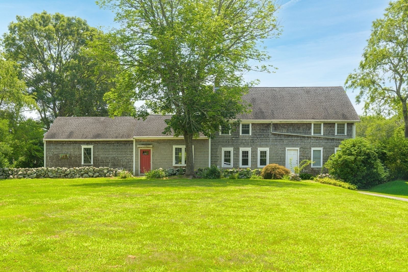 864-866 Pine Hill Westport — Photo 4 of 42