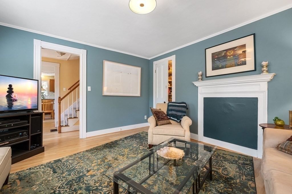 1302 Boylston St #1 Newton — Photo 5 of 10