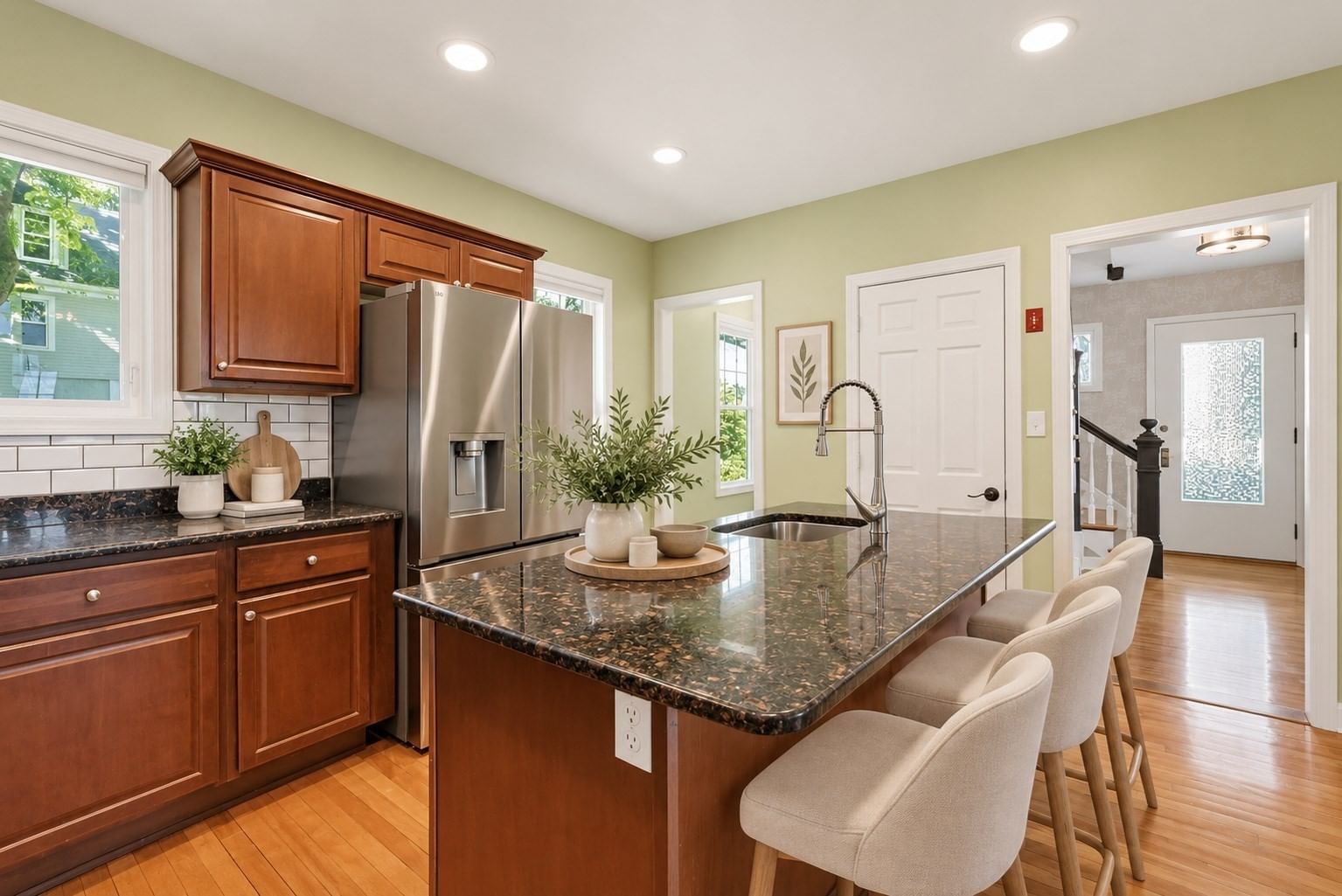 23 Tallawanda Dr. Worcester — Photo 8 of 27