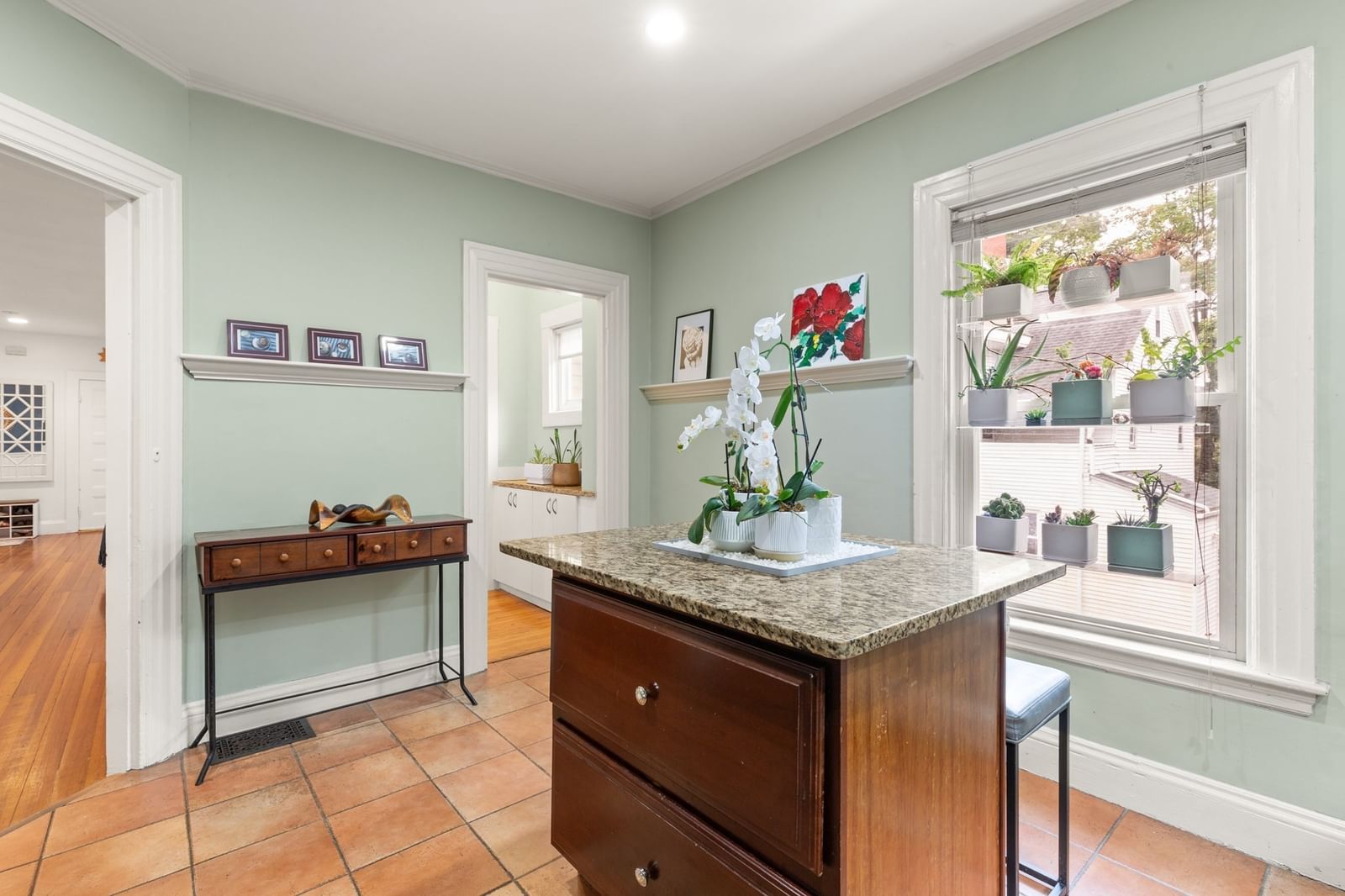 169 Hunnewell Ave #2 Newton — Photo 17 of 41