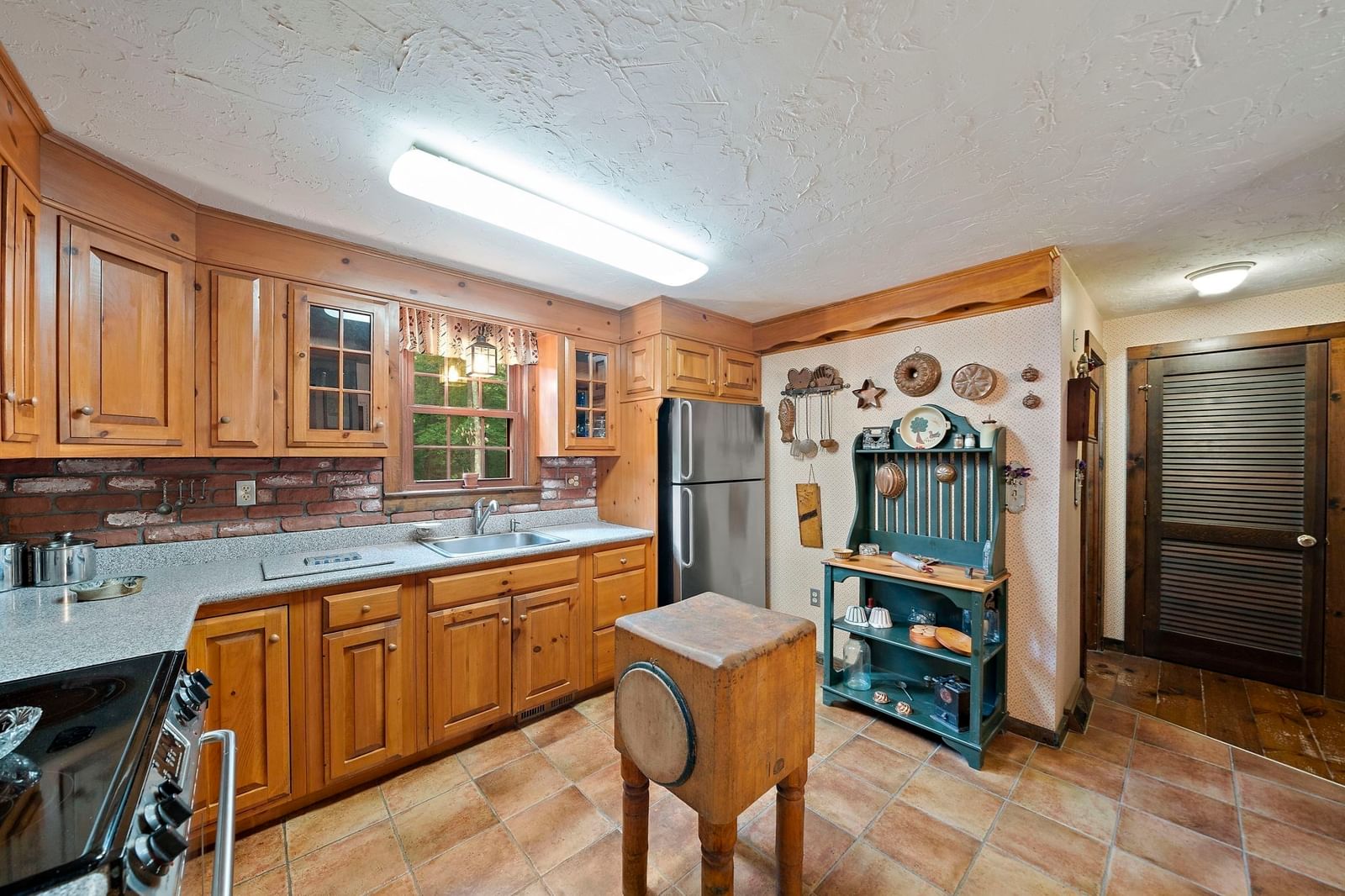 81 Furnace St Marshfield — Photo 9 of 37