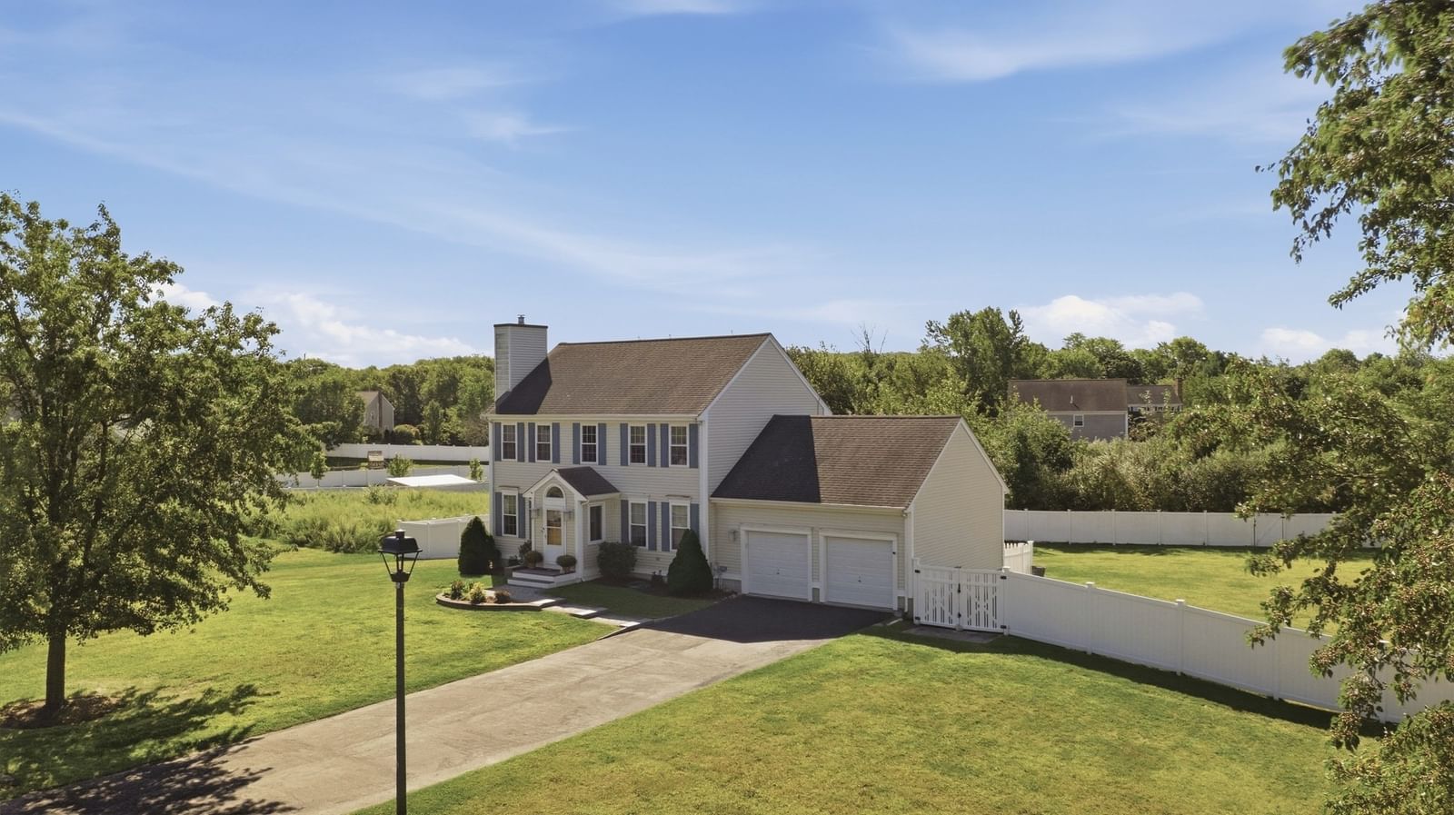 761 Council Oak Way Dighton — Photo 4 of 42