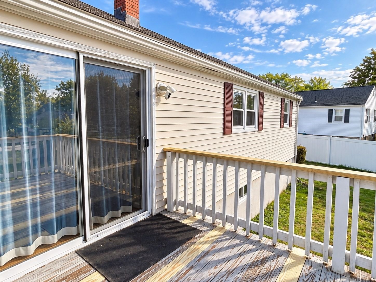 347 Lexington St Woburn — Photo 16 of 19