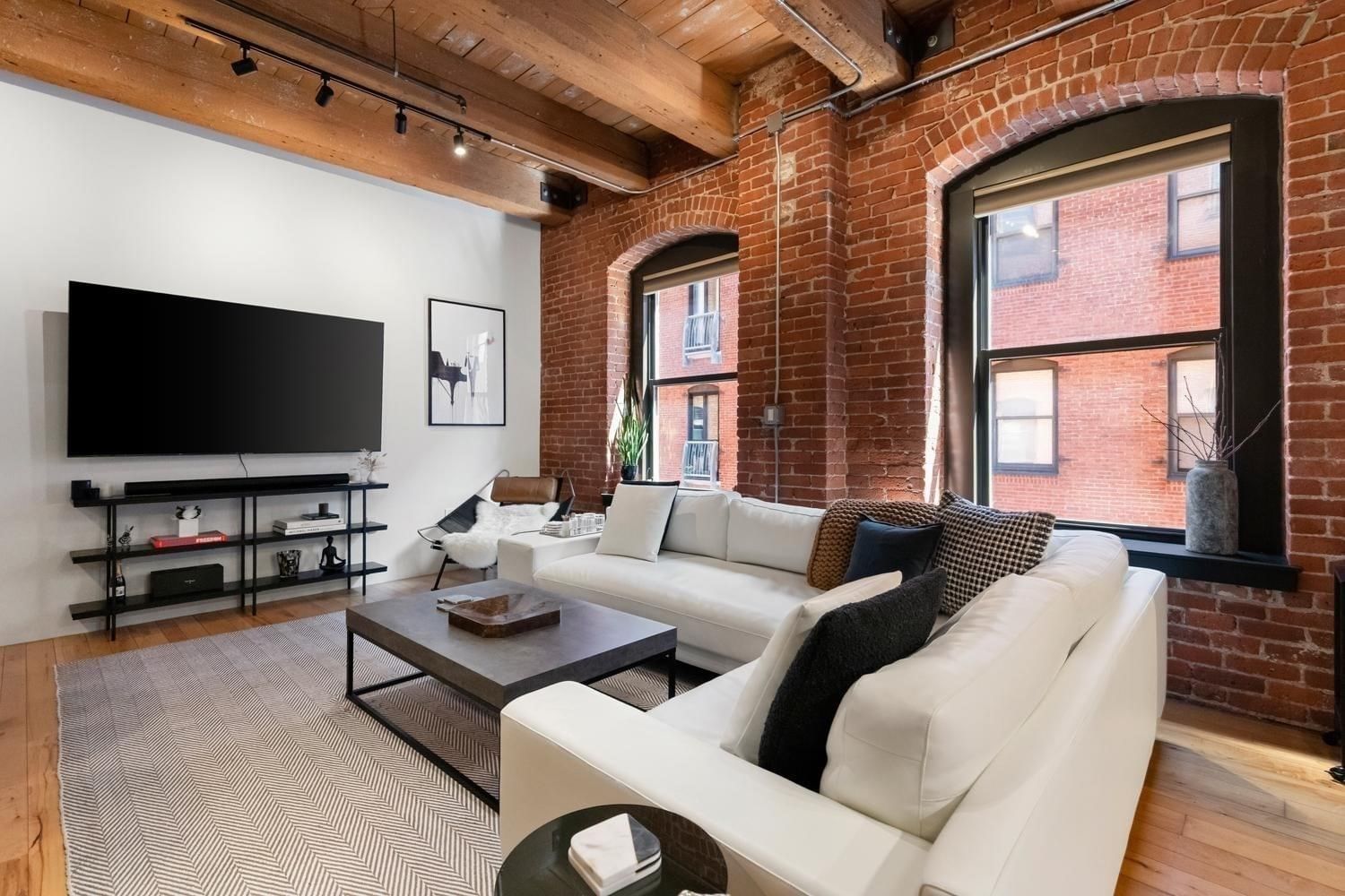 21 Wormwood St #422 Boston — Photo 7 of 32