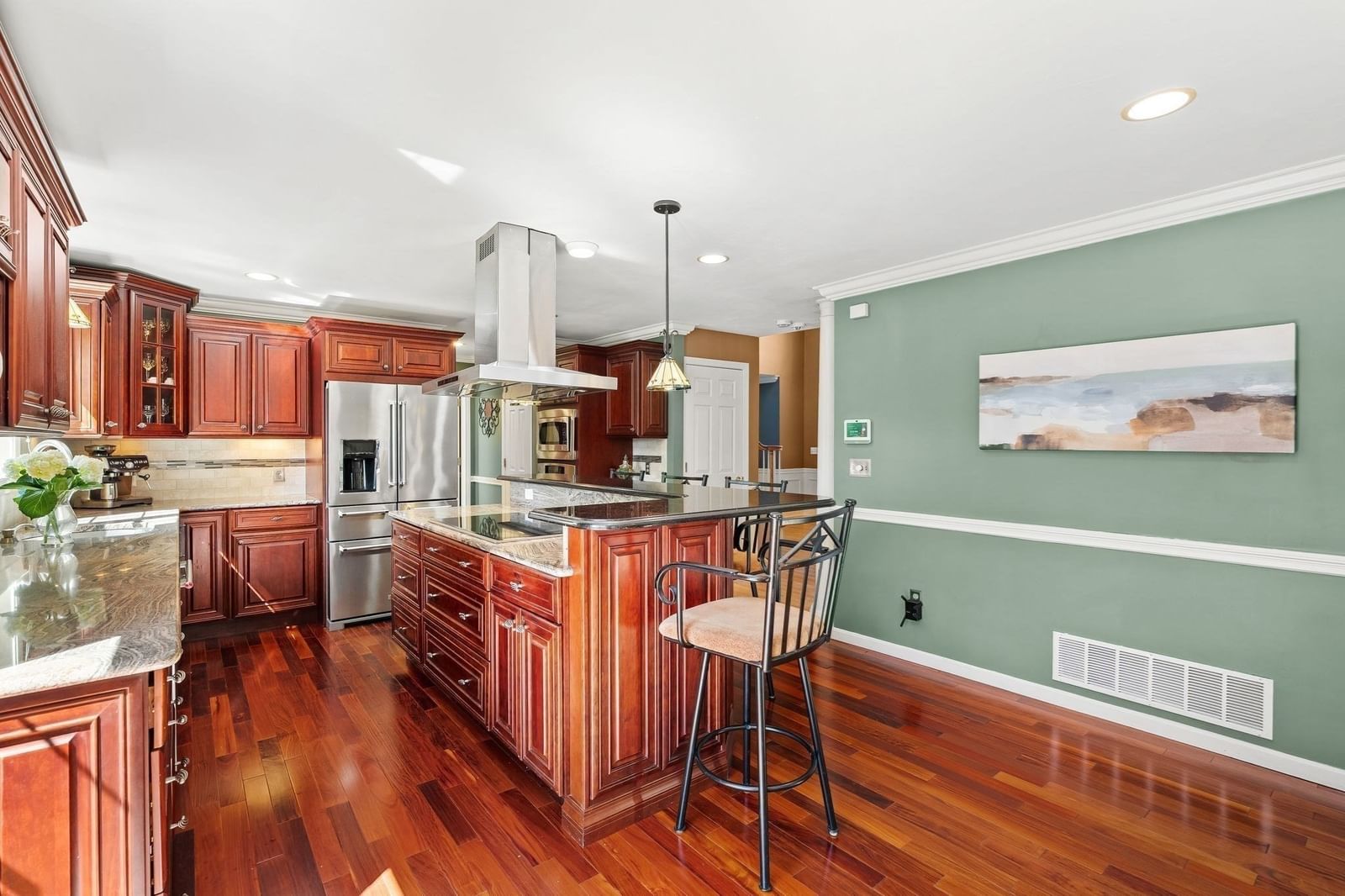 8 Taylor Way Stoughton — Photo 14 of 42