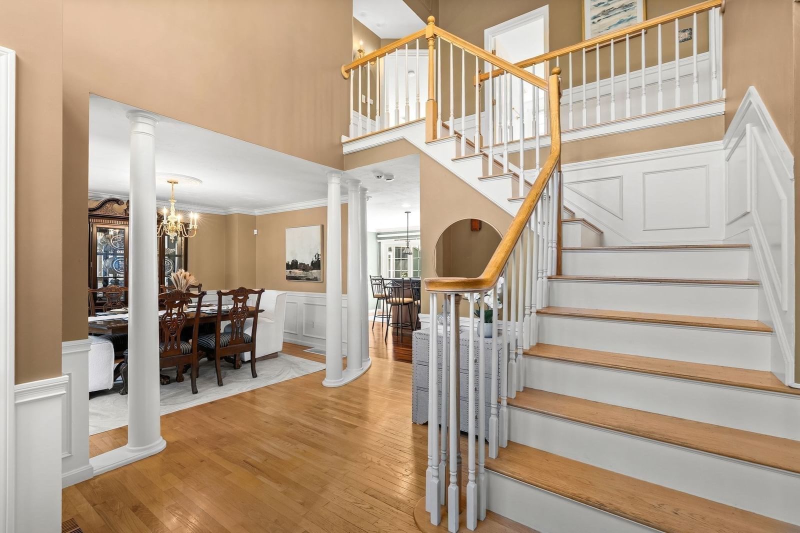 8 Taylor Way Stoughton — Photo 9 of 42