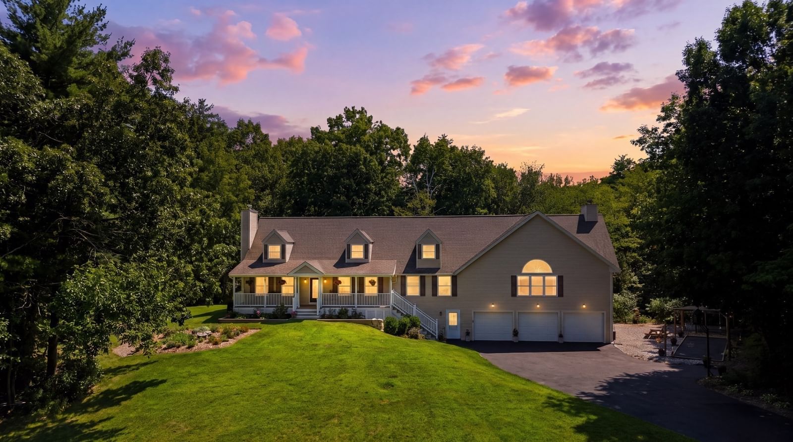Property at 33 Wheeler Rd, Bolton, MA 01740