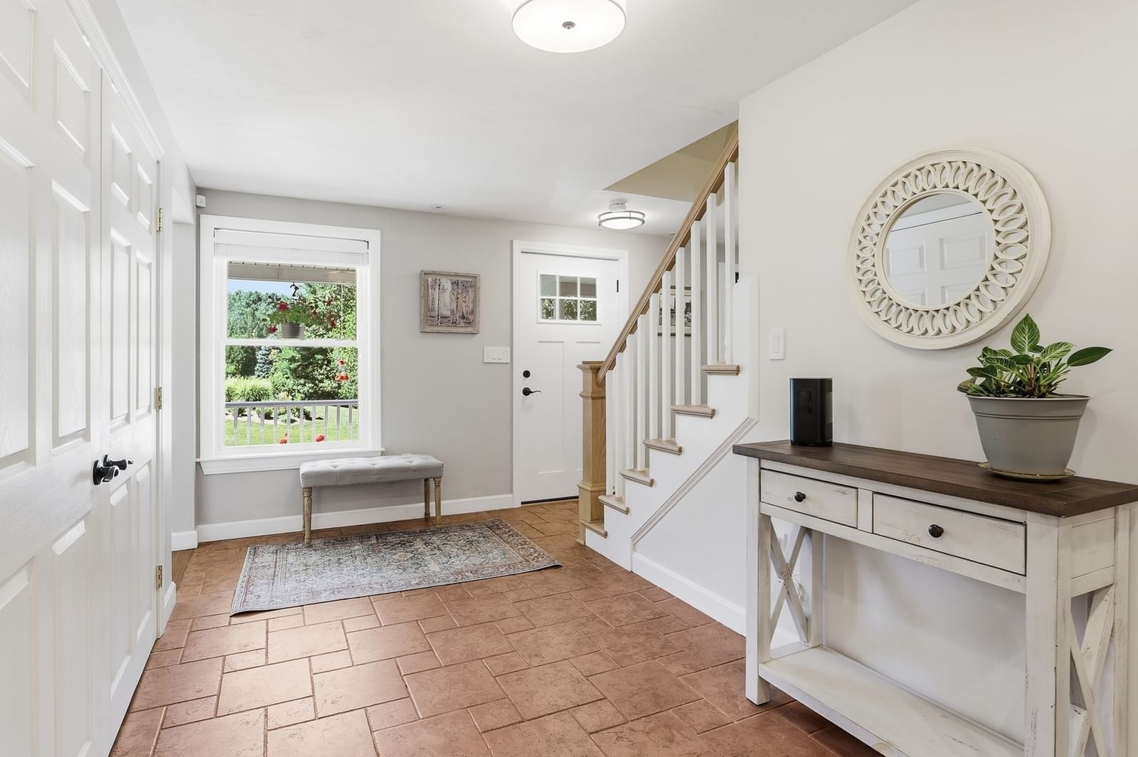 33 Wheeler Rd Bolton — Photo 5 of 42