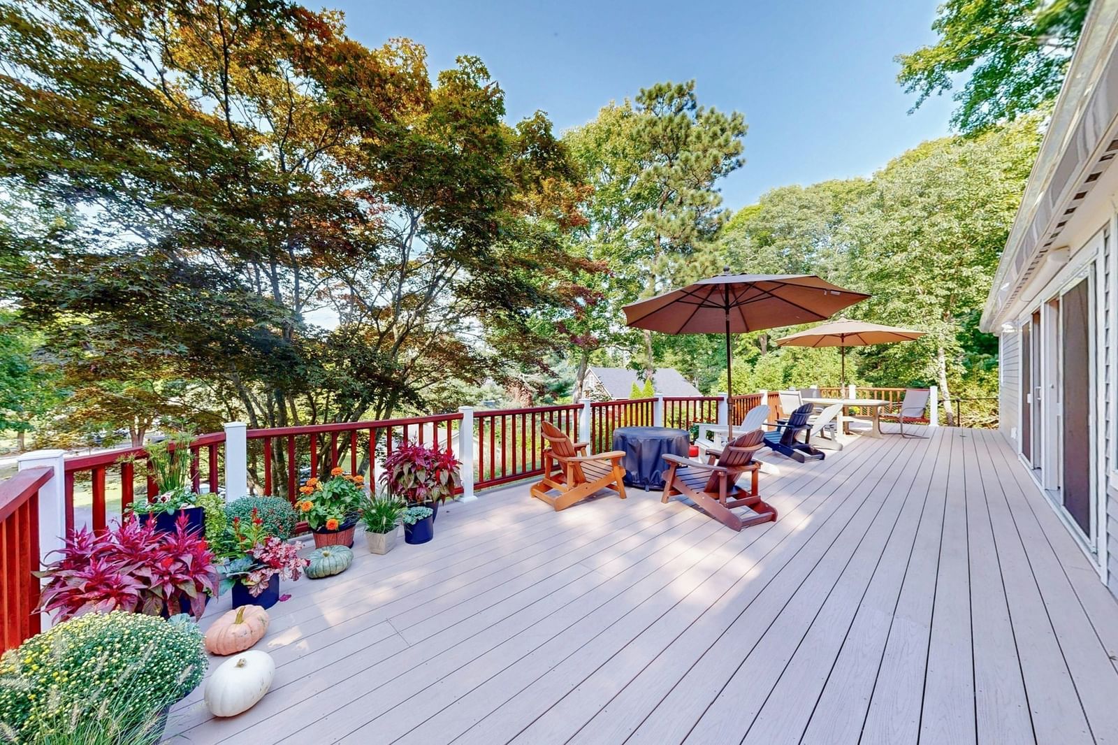 401 Barlows Landing Rd Bourne — Photo 1 of 15