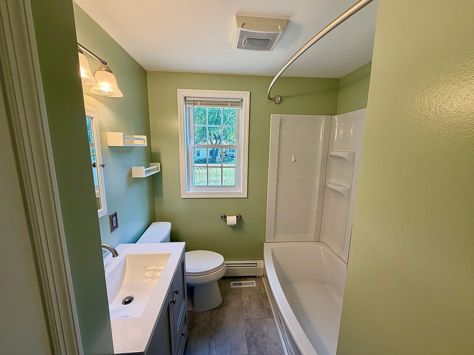 66 Greaney St Springfield — Photo 12 of 24