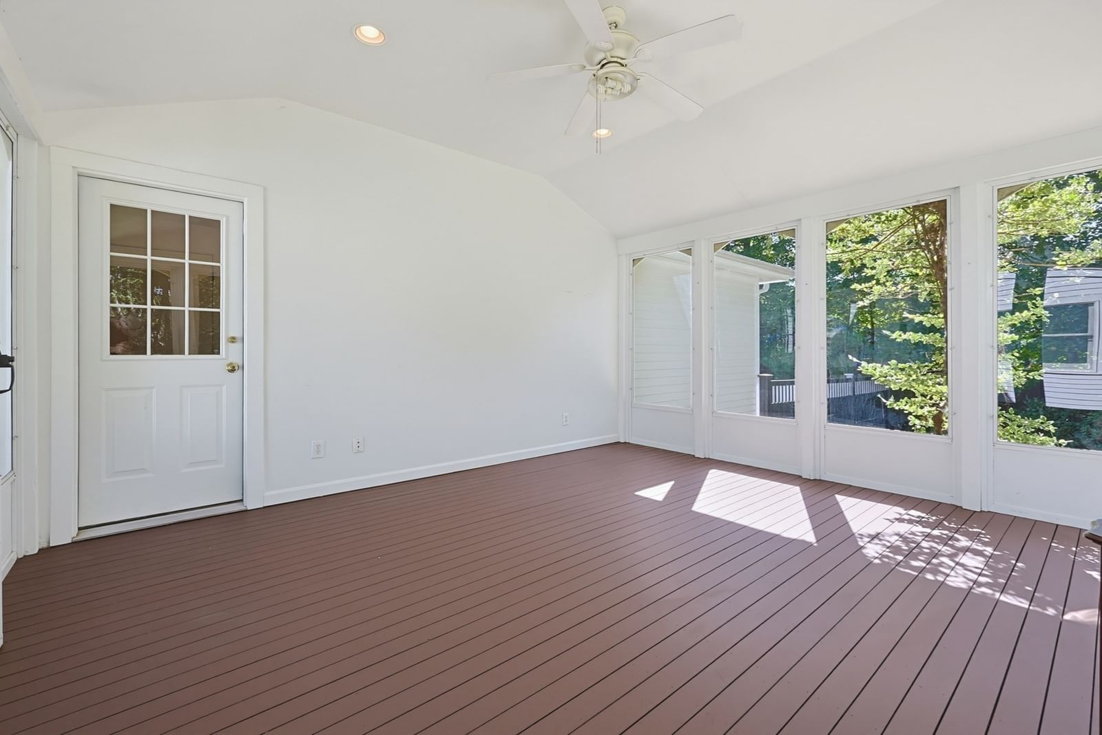 80 Brookdale Rd Sudbury — Photo 12 of 36