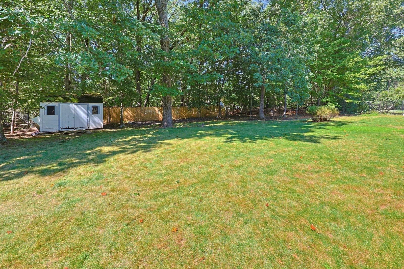 80 Brookdale Rd Sudbury — Photo 33 of 36
