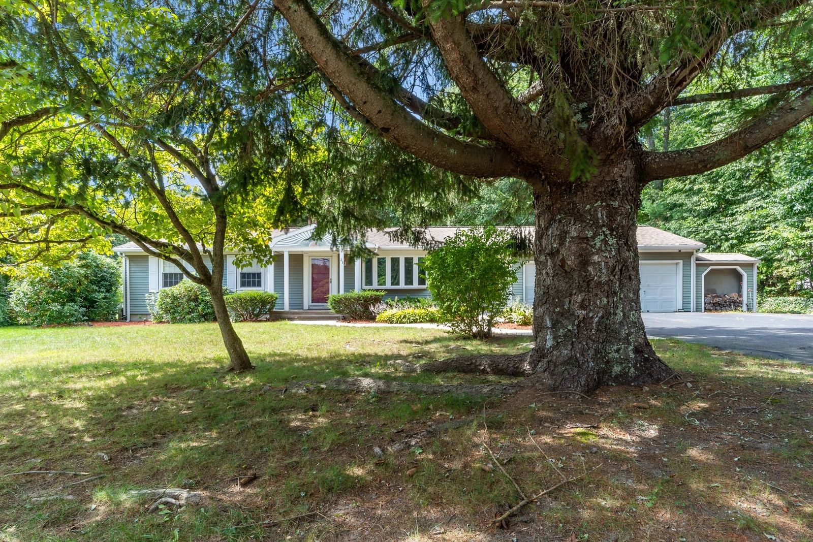 23 Colonial Way Rehoboth — Photo 4 of 36
