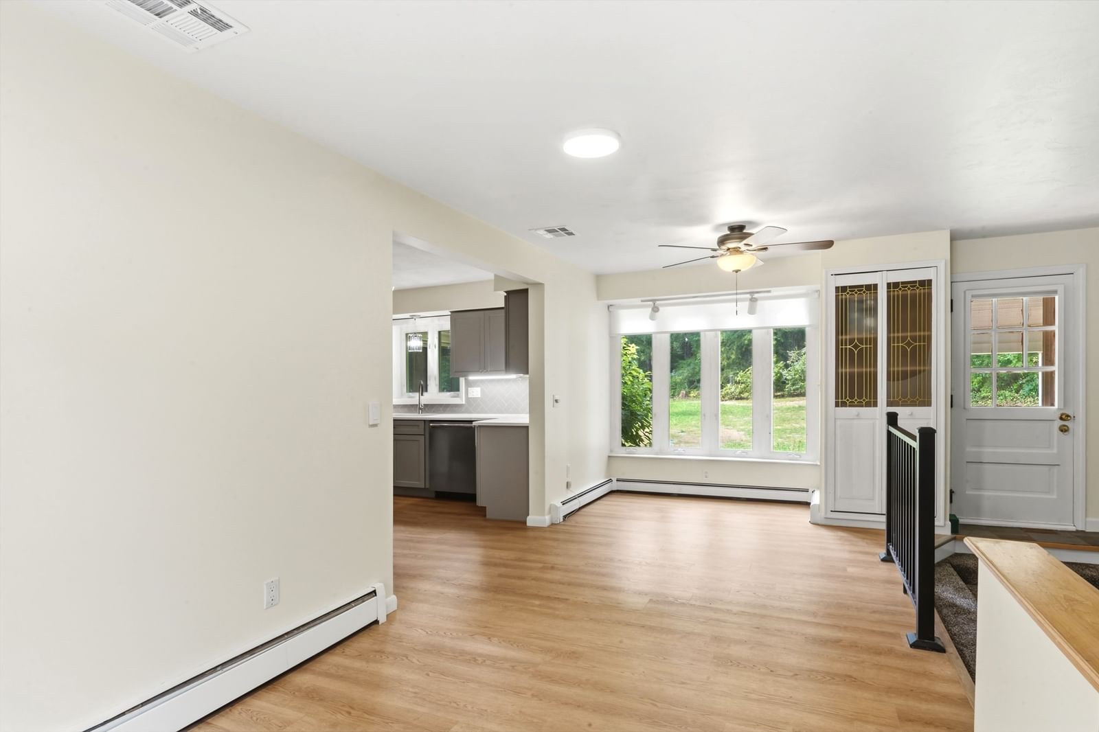23 Colonial Way Rehoboth — Photo 8 of 36