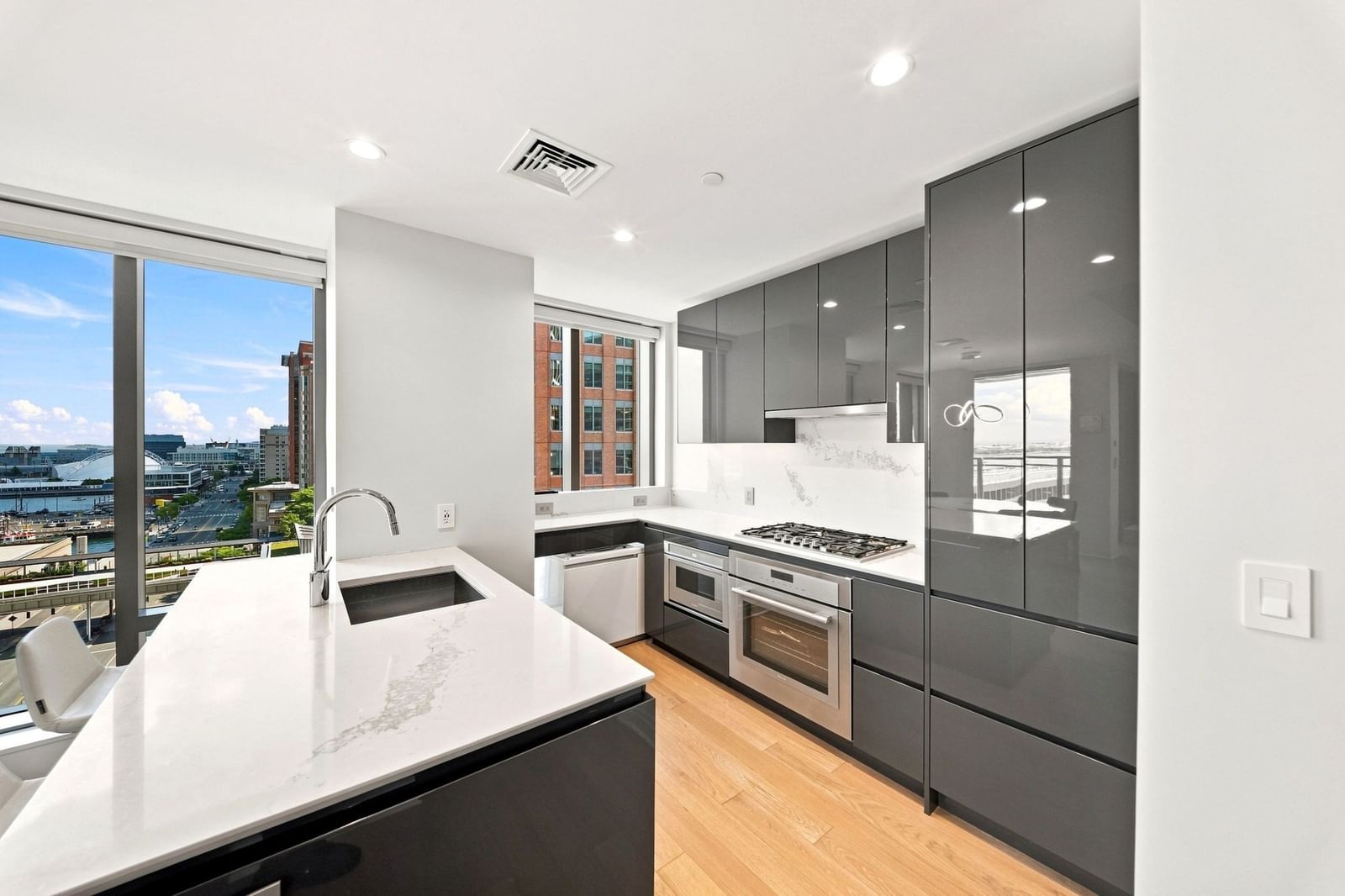 133 Seaport Blvd #1122 Boston — Photo 15 of 31