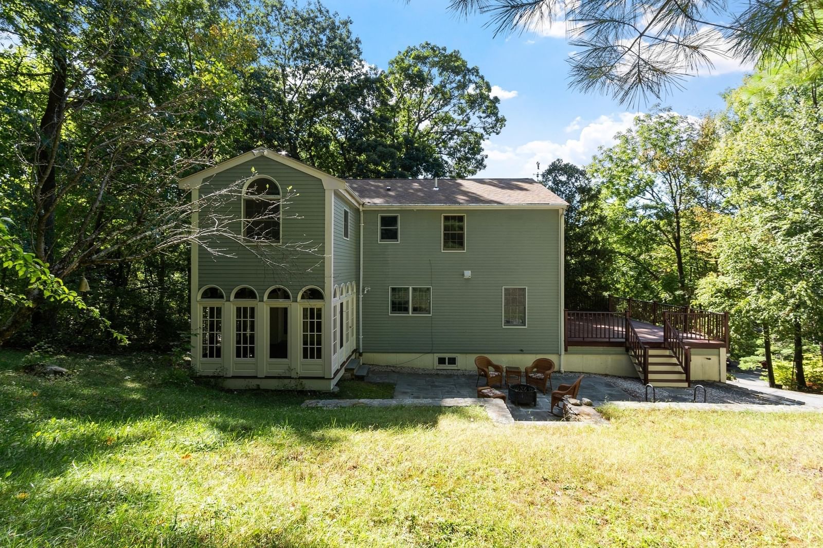 58 Gates Ln Stow — Photo 4 of 41