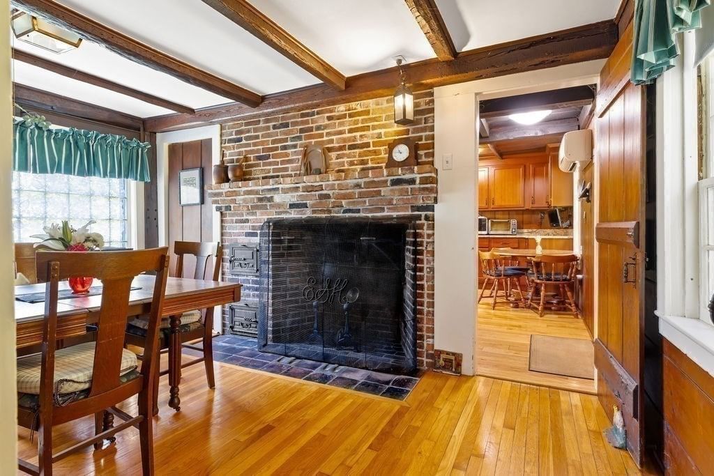69 Forest St Sherborn — Photo 16 of 41