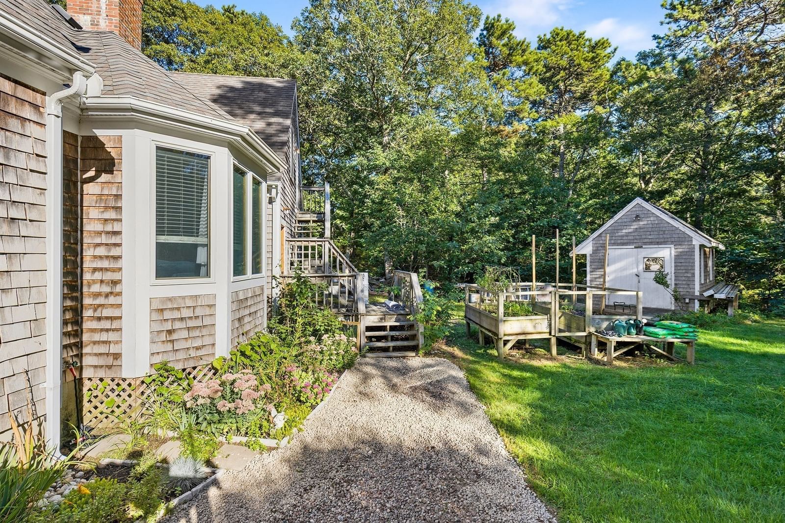 559 Old Jail Ln Barnstable — Photo 34 of 41