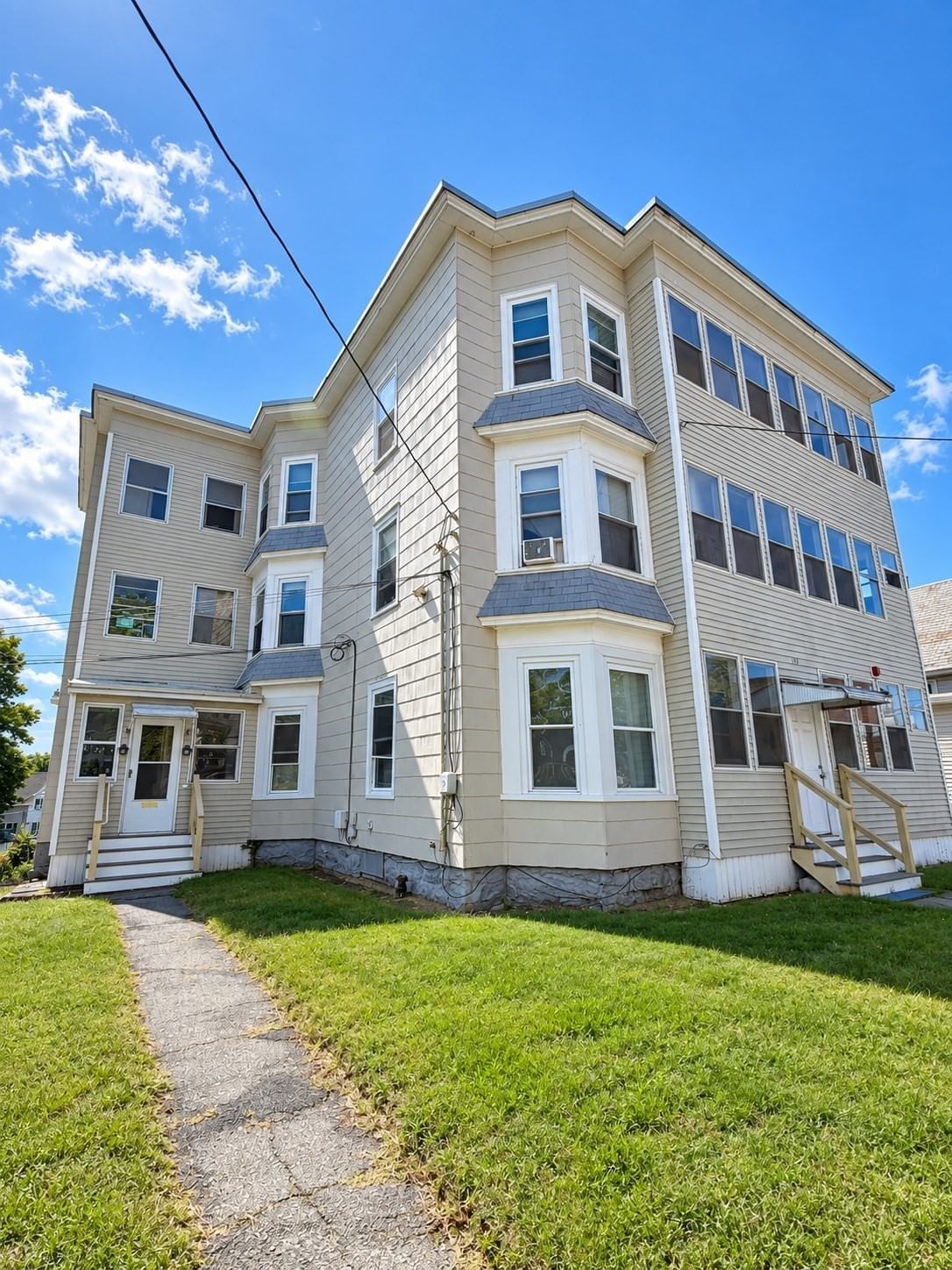 Property at 113 Spruce, Leominster, MA 01453
