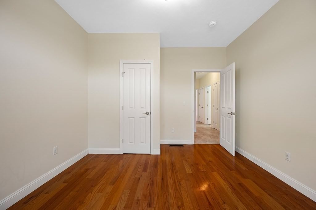 81 Nicholas Dr Lancaster — Photo 27 of 42