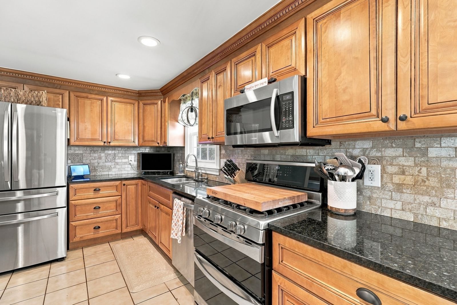 117 Hunt Road Chelmsford — Photo 5 of 37
