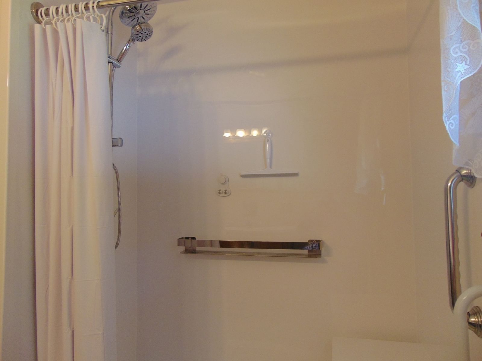 123 Eva Drive Leominster — Photo 14 of 42