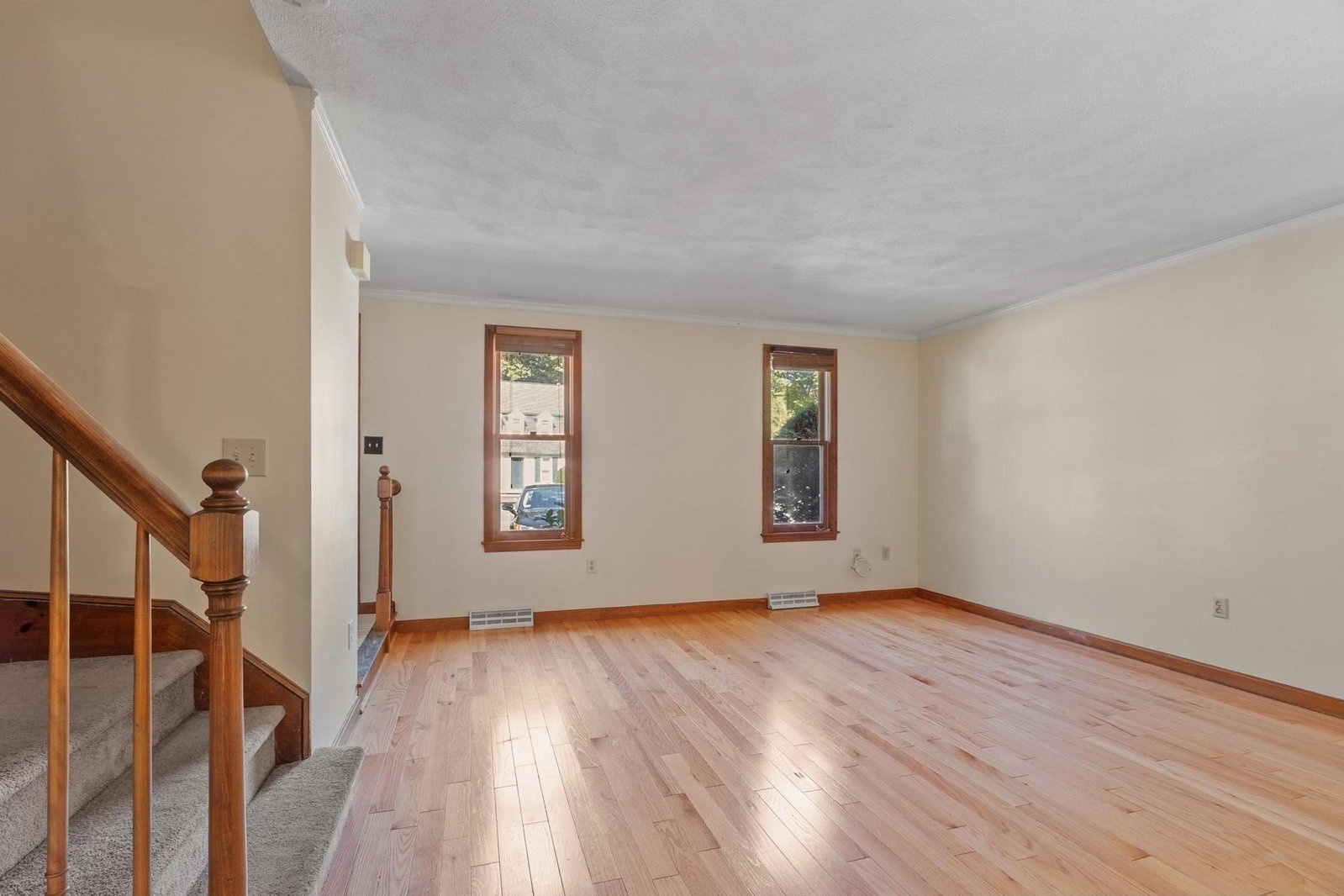 895 Wellman Avenue #895 Chelmsford — Photo 5 of 38