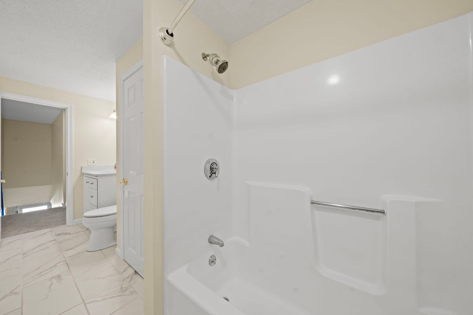 10 Oliver #C Haverhill — Photo 12 of 33