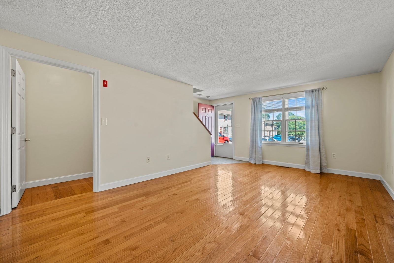 10 Oliver #C Haverhill — Photo 8 of 33