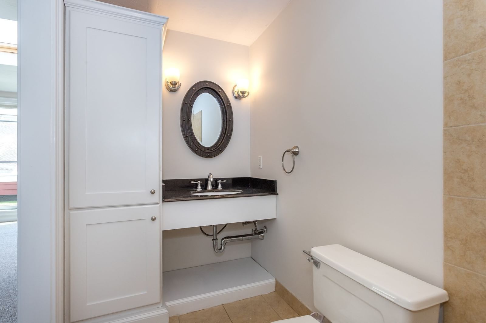 160 Quincy Shore Dr #106 Quincy — Photo 24 of 30