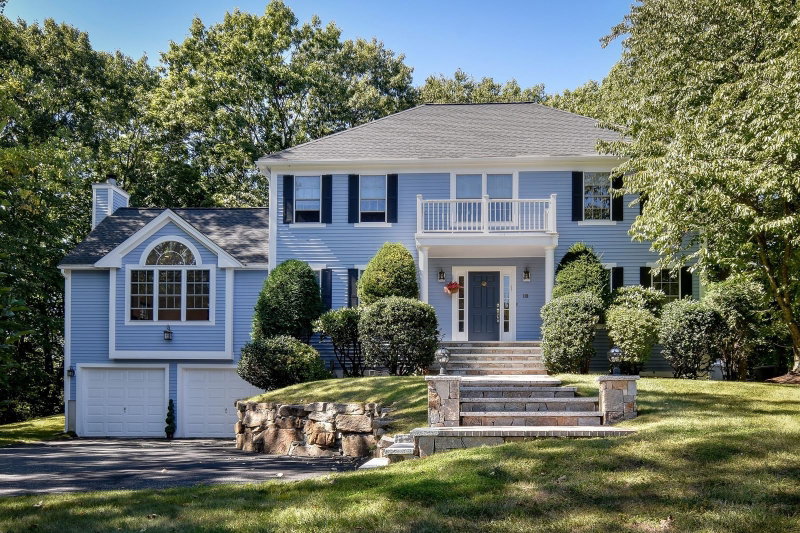 18 Pilgrim Rd