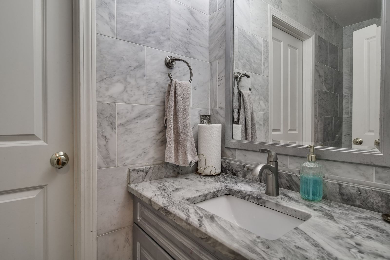 18 Pilgrim Rd Ashland — Photo 17 of 30