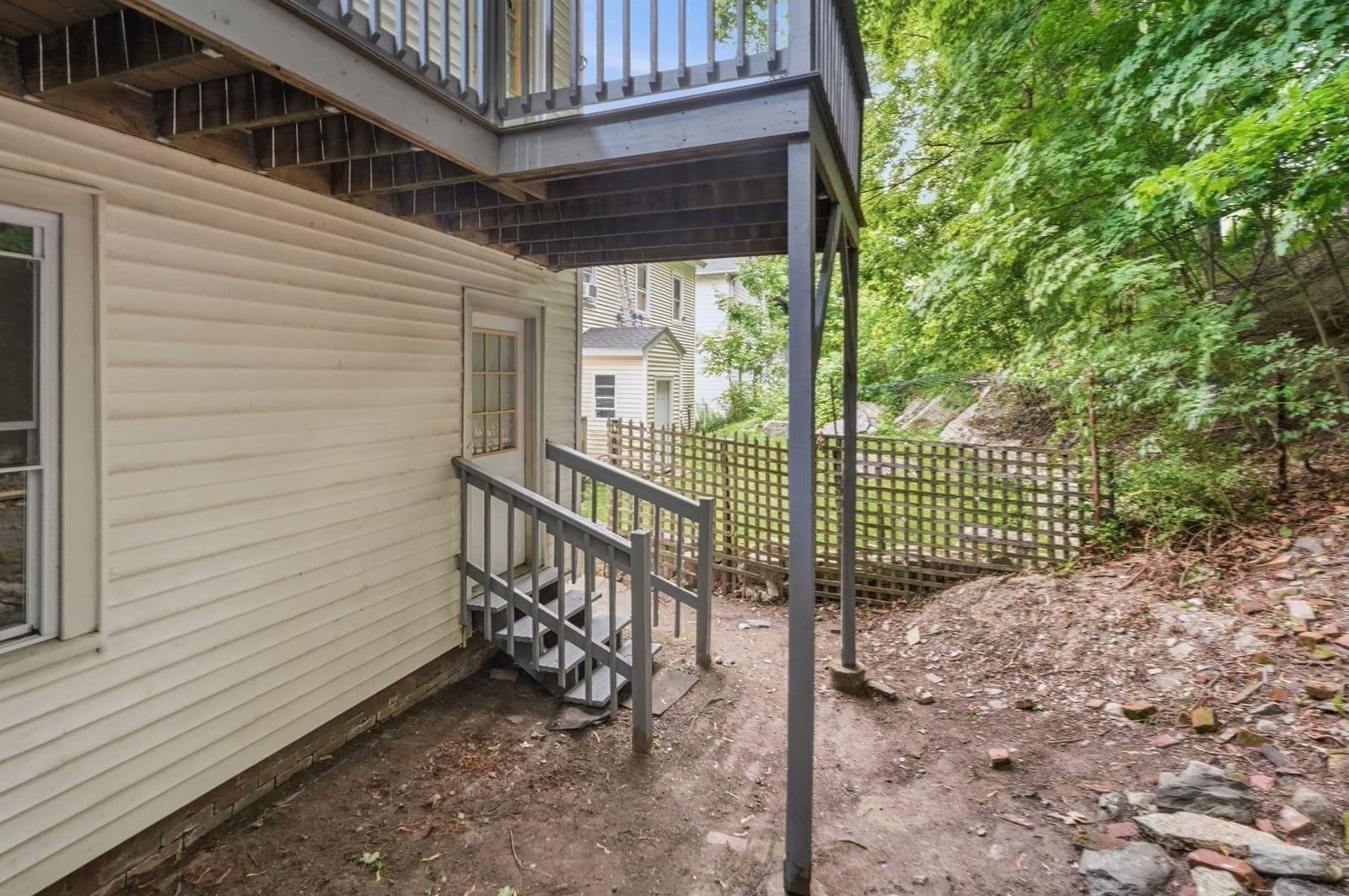 1 Oak St Clinton — Photo 16 of 40