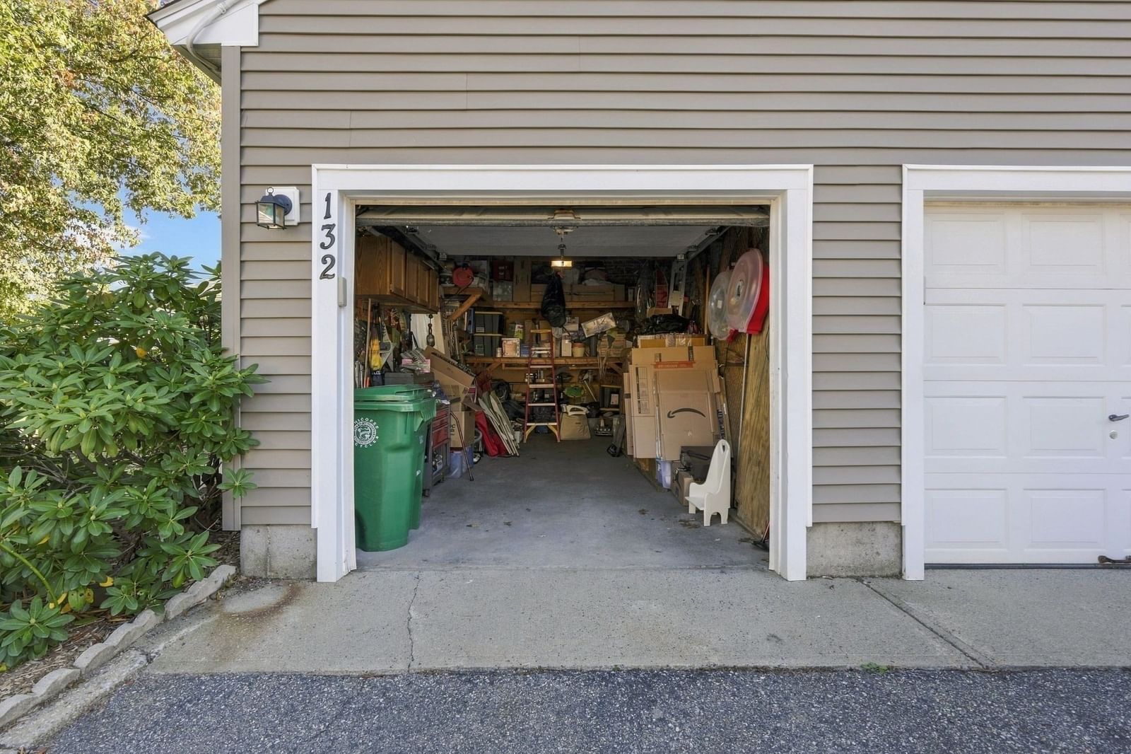 132 Horseshoe Dr #132 Chicopee — Photo 12 of 39