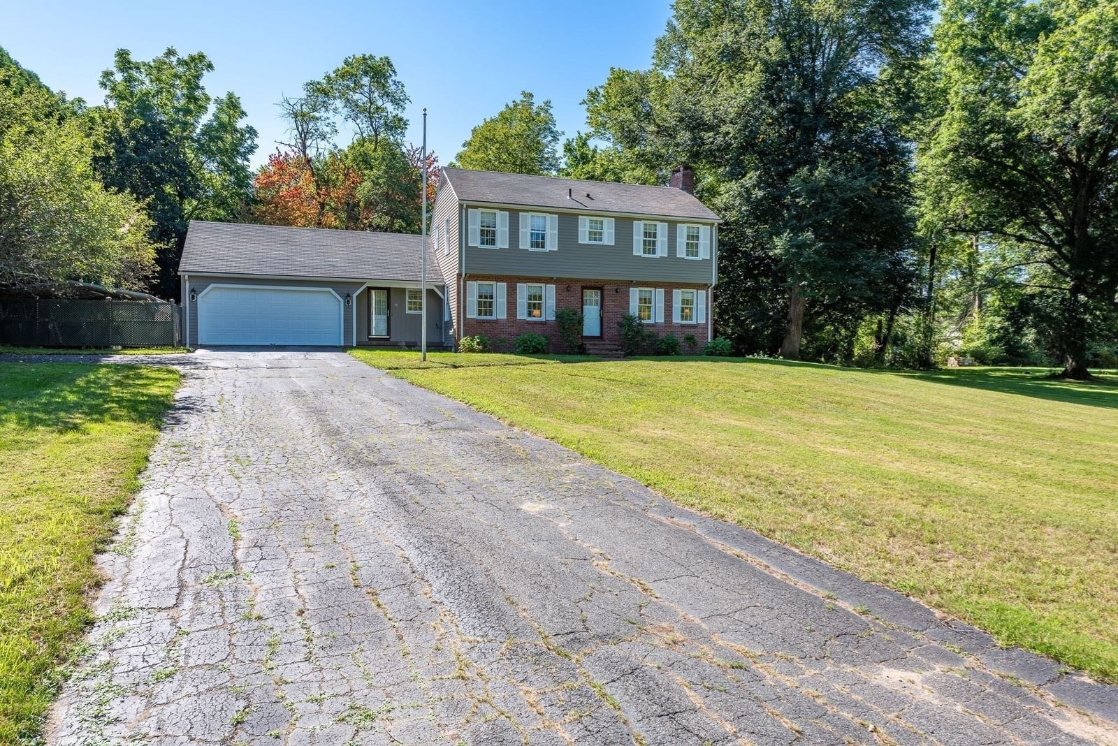 120 Rolling Ridge Rd Amherst — Photo 3 of 39