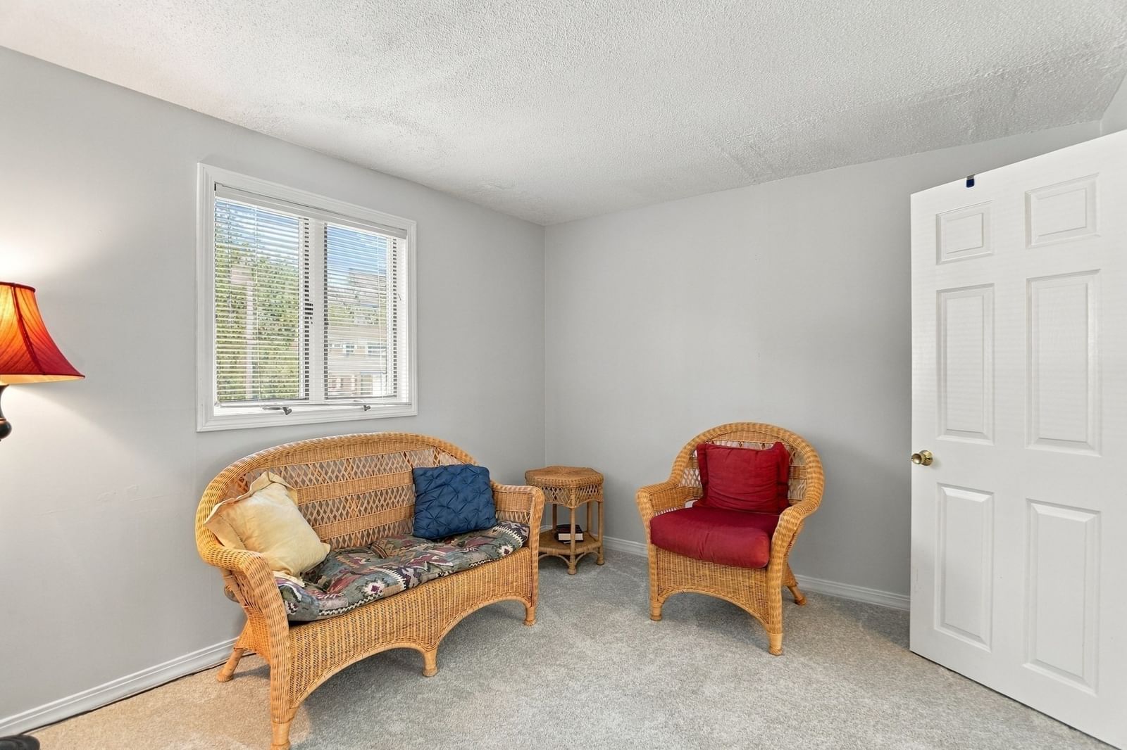6 Ashdale Drive Billerica — Photo 22 of 42