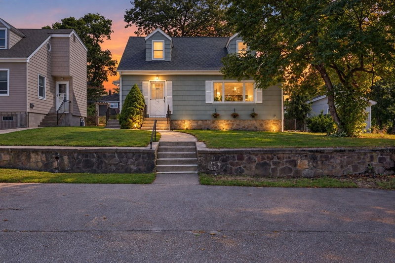 539 Summer Pl