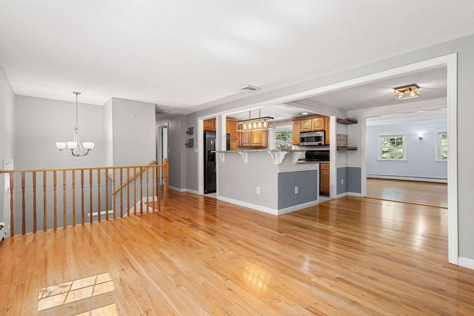 49 Old Farm Rd Hanover — Photo 13 of 31