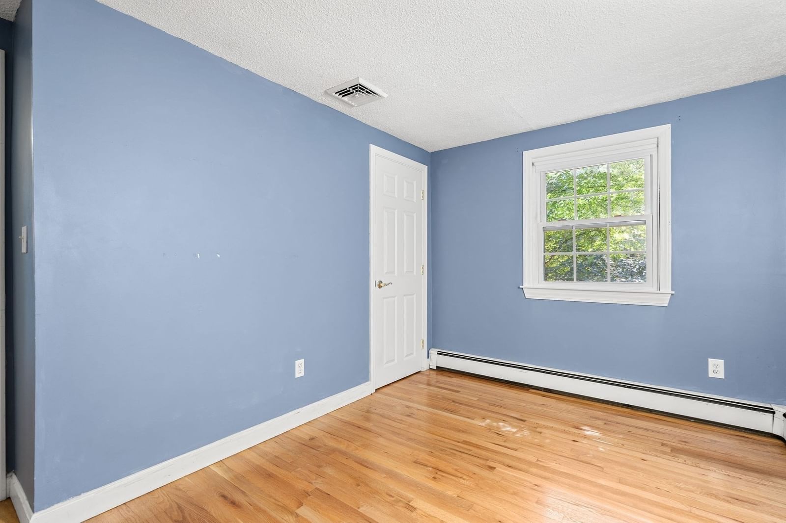 49 Old Farm Rd Hanover — Photo 17 of 31