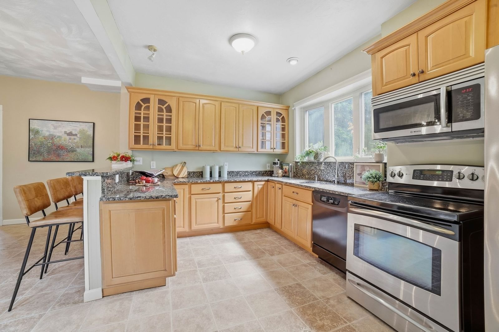 550 Sunderland Road Worcester — Photo 9 of 30