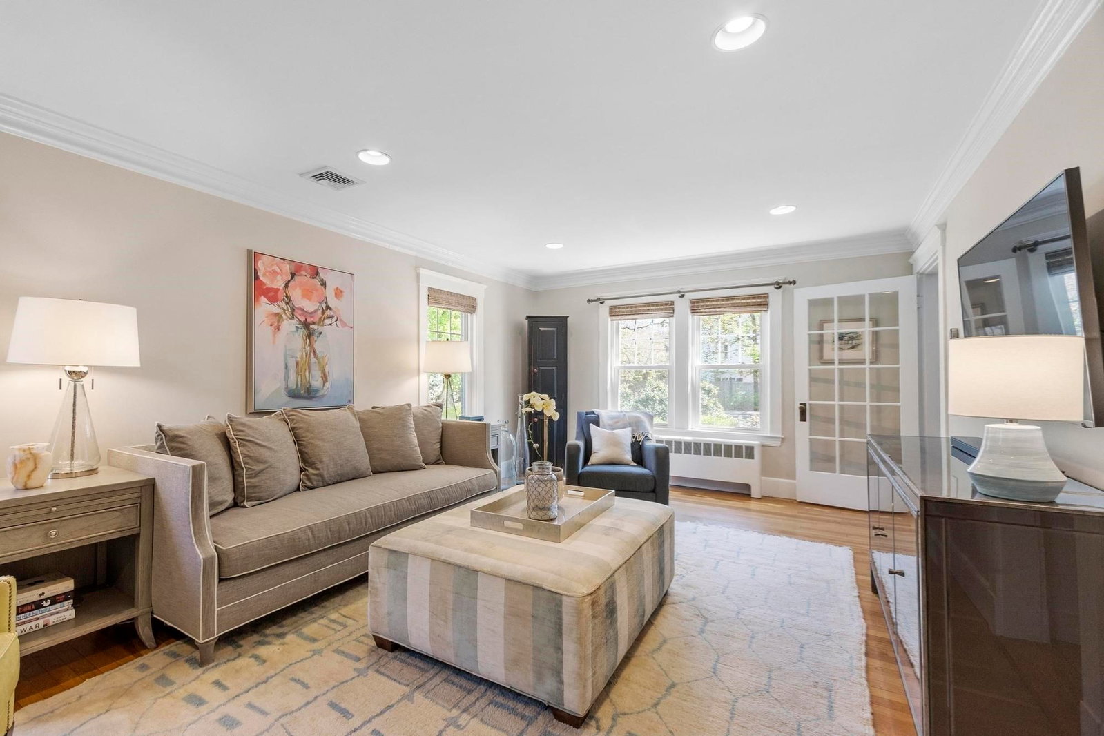 696 Main St Concord — Photo 15 of 38