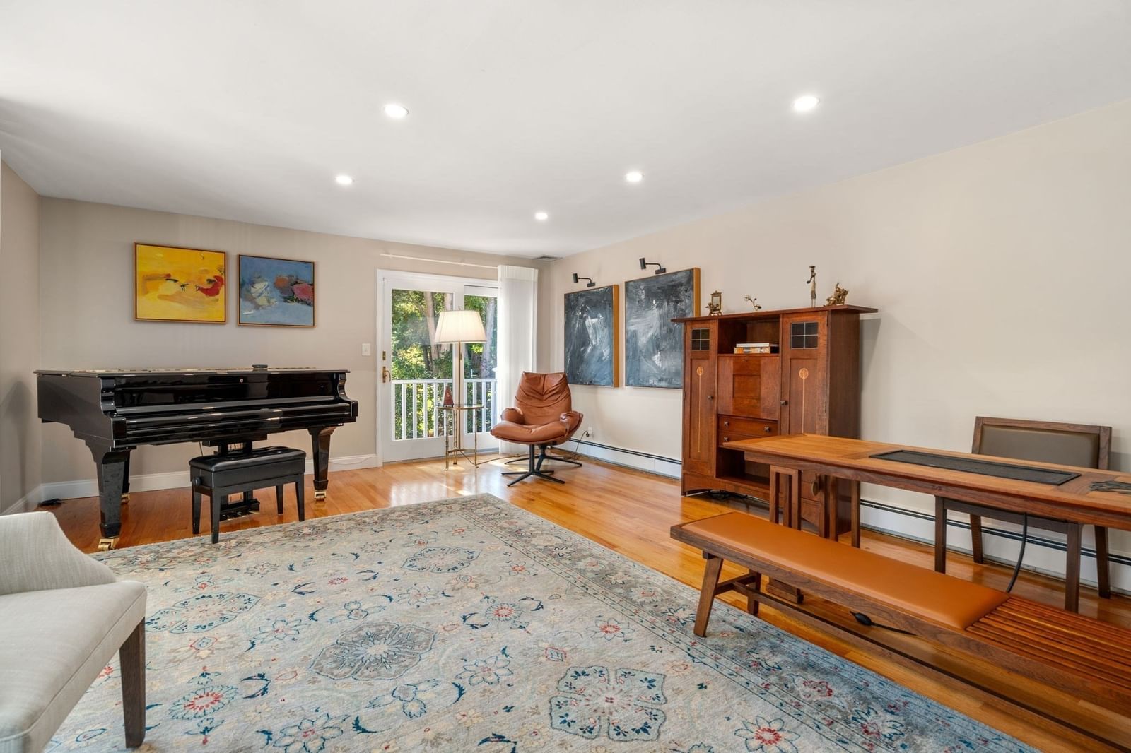 67 Crestview Road Belmont — Photo 14 of 42
